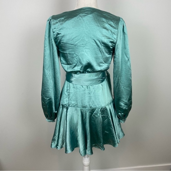 Lovers and Friends Kayleigh Wrap Dress in Mermaid Green XXS - Picture 5 of 11